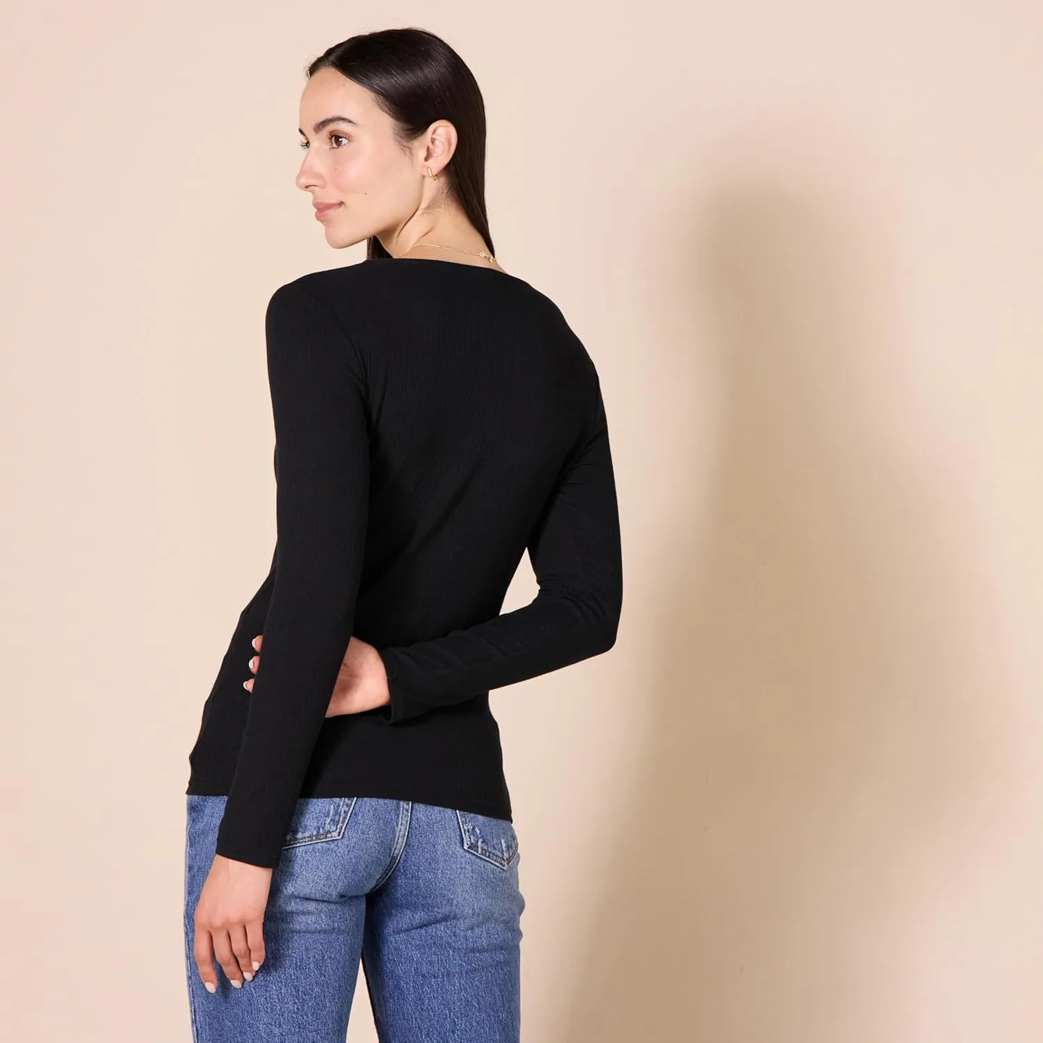 Amazon Essentials Women's Cinched V-Neck Long Sleeve Slim-Fit Rib-Knit T-Shirt, Pack of 2
