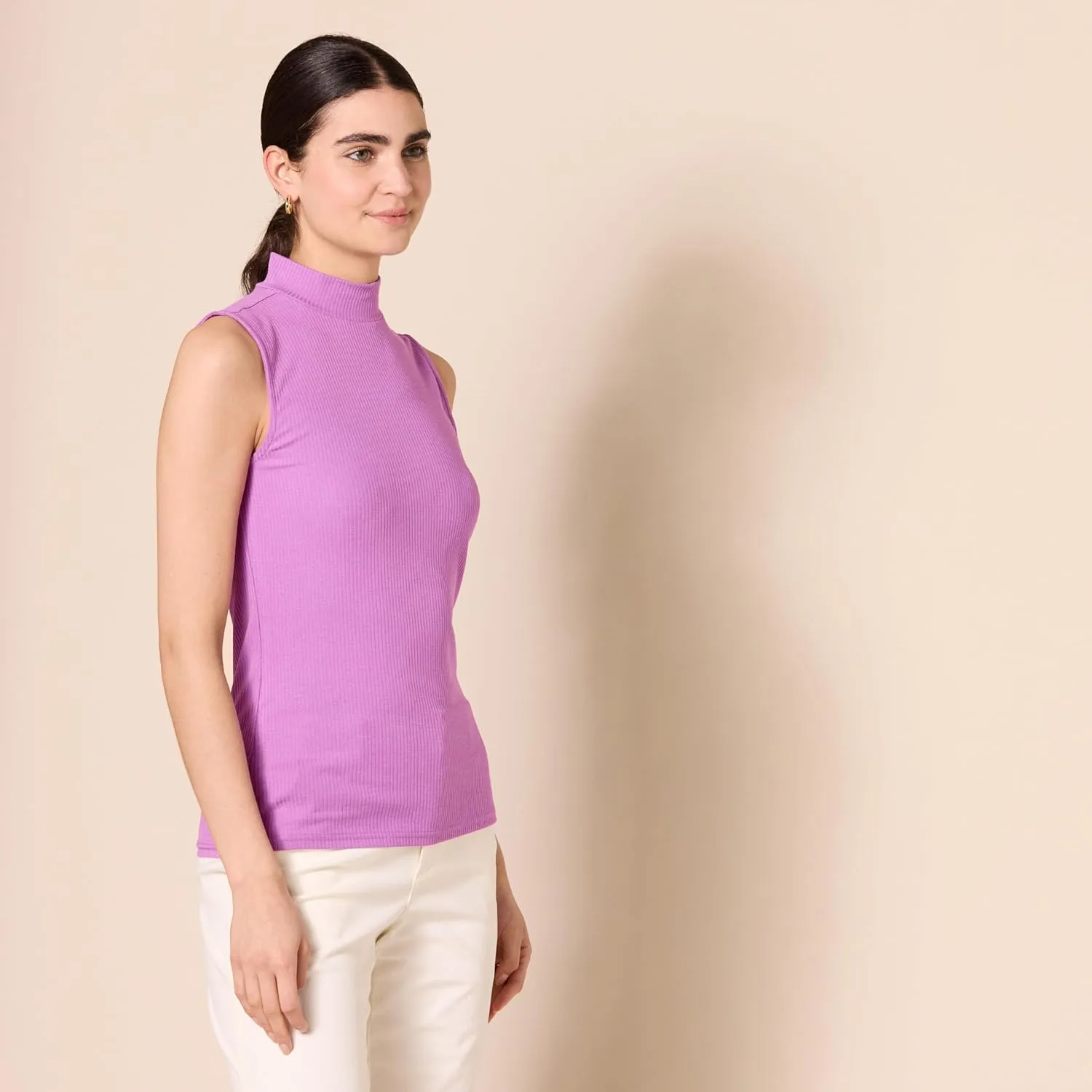 Amazon Essentials Women's Mock-Neck Slim-Fit Rib-Knit Sleeveless Top, Pack of 2