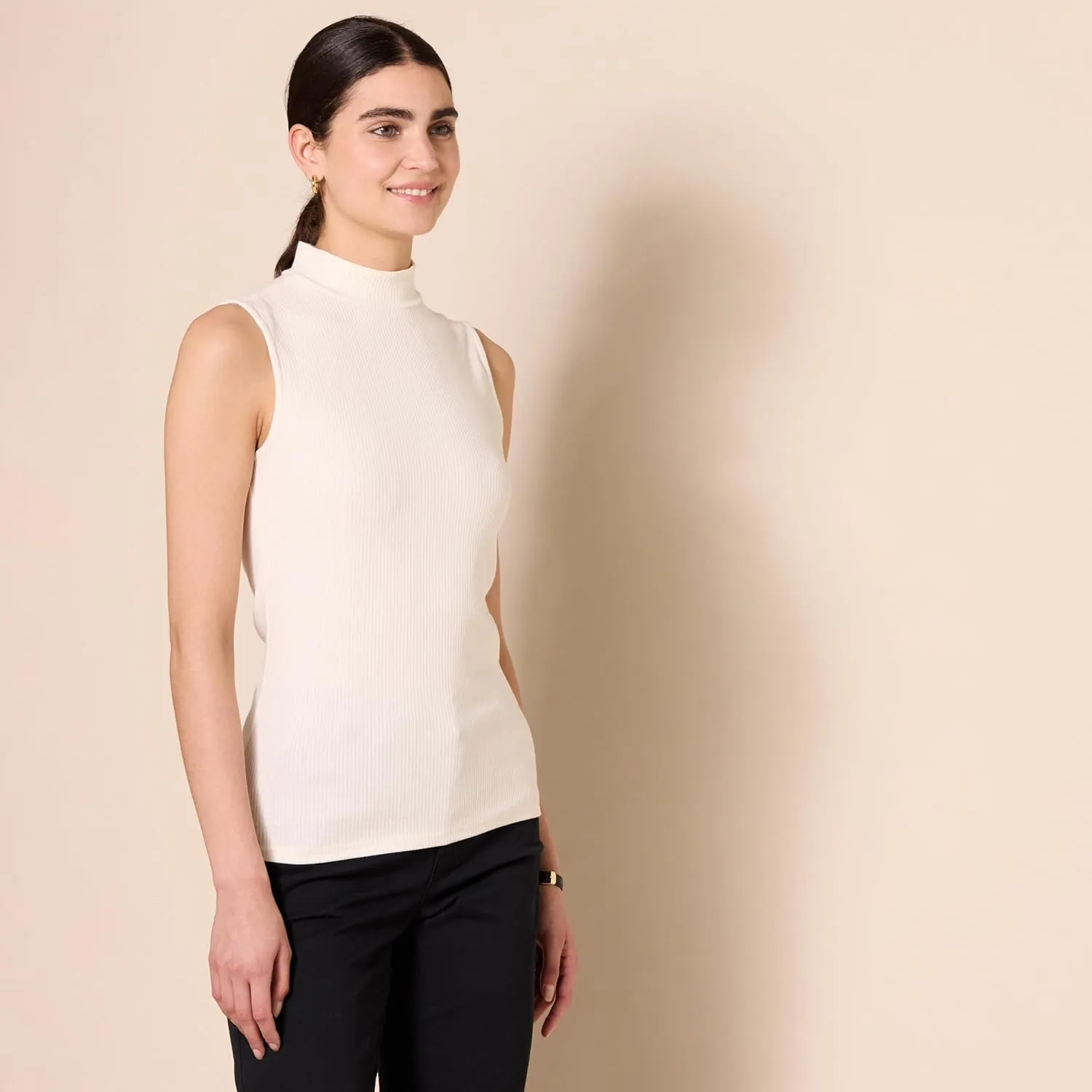 Amazon Essentials Women's Mock-Neck Slim-Fit Rib-Knit Sleeveless Top, Pack of 2