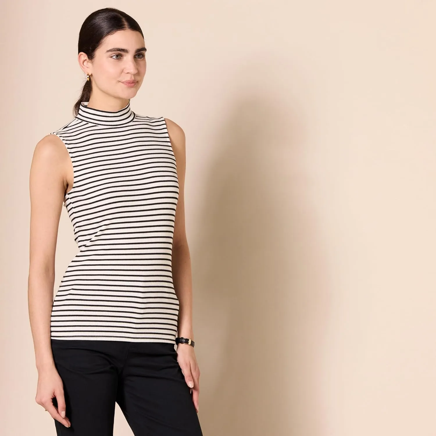 Amazon Essentials Women's Mock-Neck Slim-Fit Rib-Knit Sleeveless Top, Pack of 2