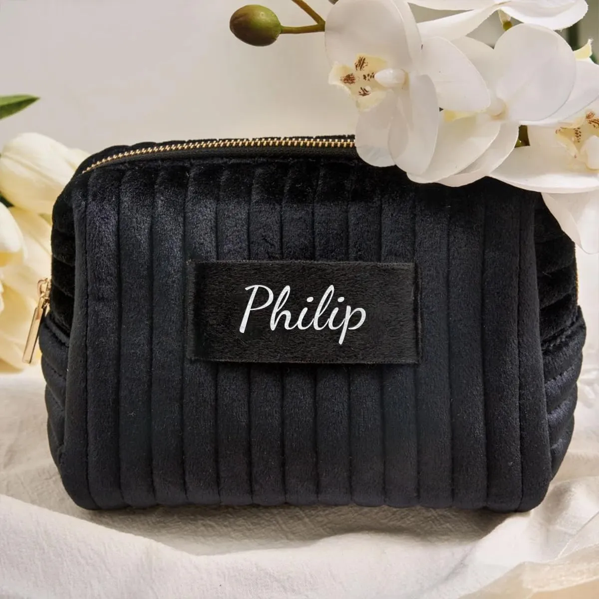 Personalized Velvet Makeup Bag,Custom Name Cosmetic Bag,Initials Travel Toiletry Bag,Bridesmaid Gifts,Birthday Gift,Gift for Her,Mothers Day Gift (Black)