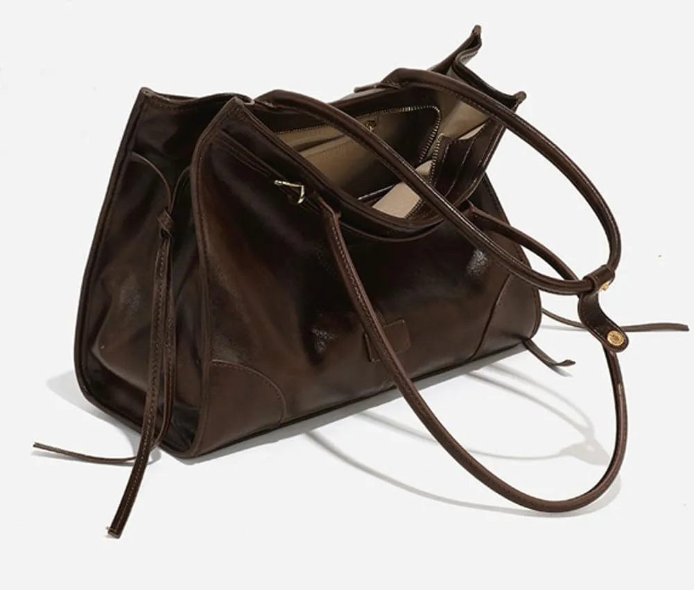 Spacious Tote Bag - Vintage Waxed Leather Handbag, Perfect for Casual and Professional Use as a Shoulder or Crossbody Bag