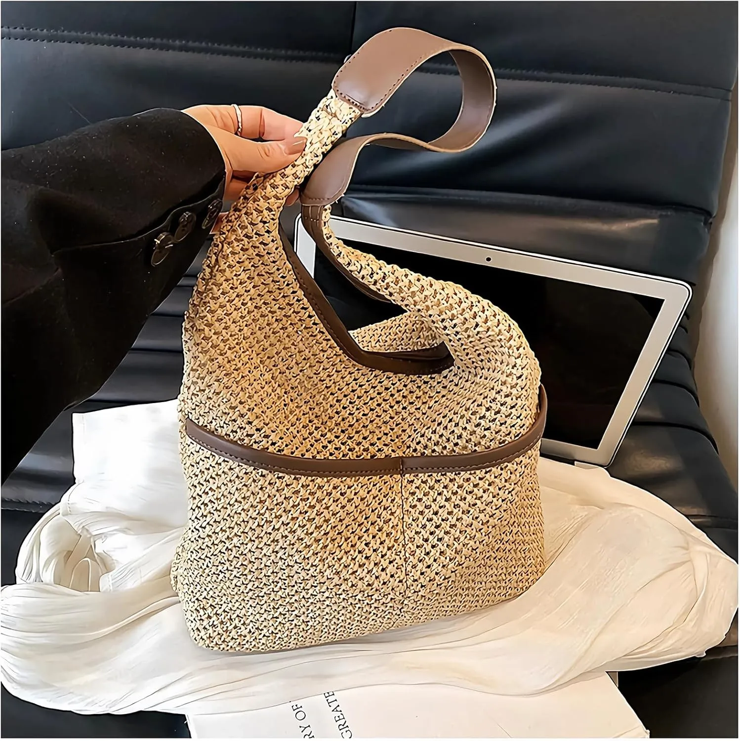 Straw Woven Tote Bag Hobo Beach Bags for Women Handmade Shoulder Bags Stylish and Vintage Hollow Woven Bags Summer