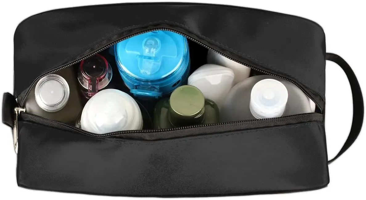 Travel Toiletry Bag for Boys Kids, Green 3D Soccer Waterproof Hanging Dopp Kit for Men, Shaving Bag with Large Capacity for Travel, Sports, Shower