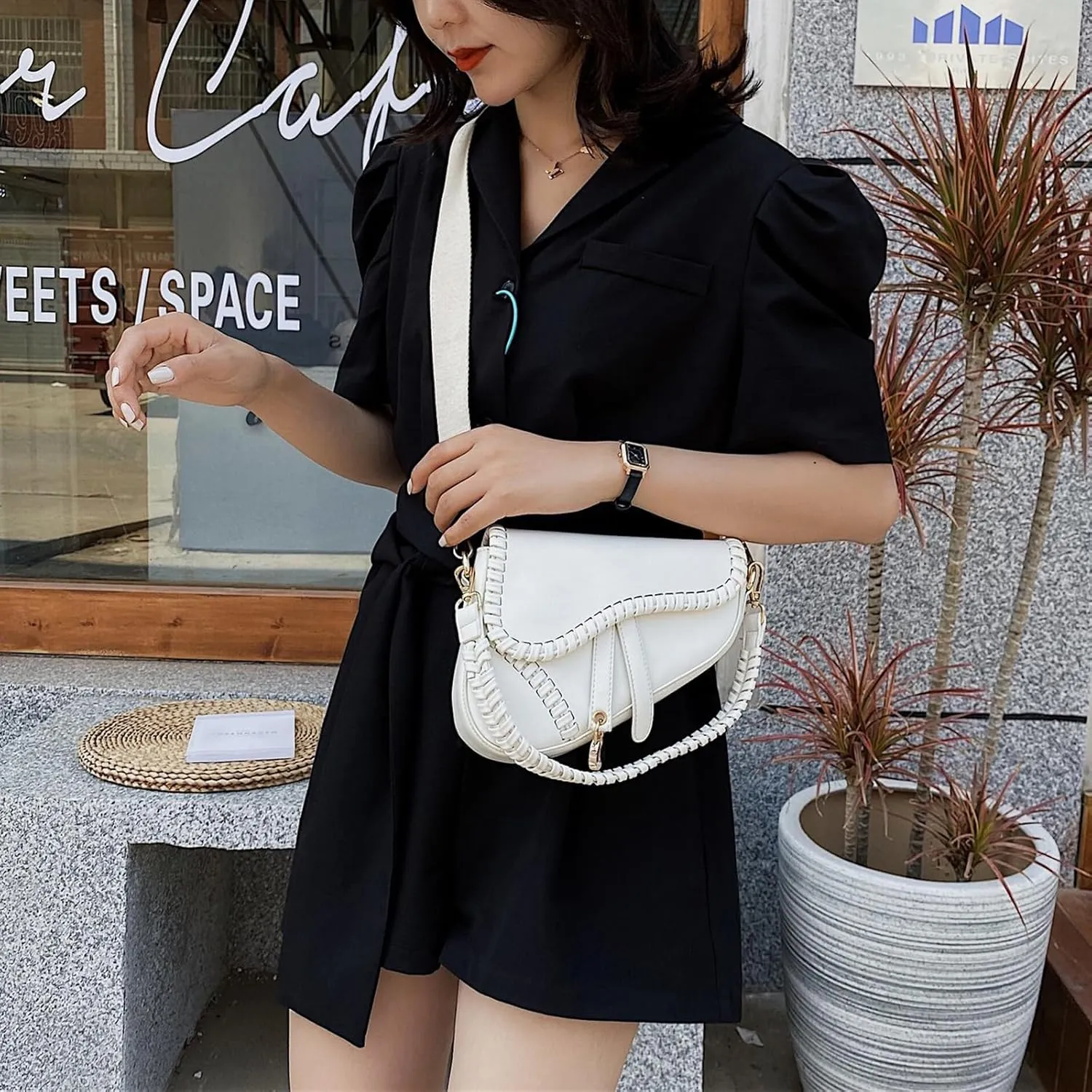 Women Small Saddle Shoulder Bag,Trendy Crossbody Bag Clutch Purse,PU Leather Satchel Bags Handbag