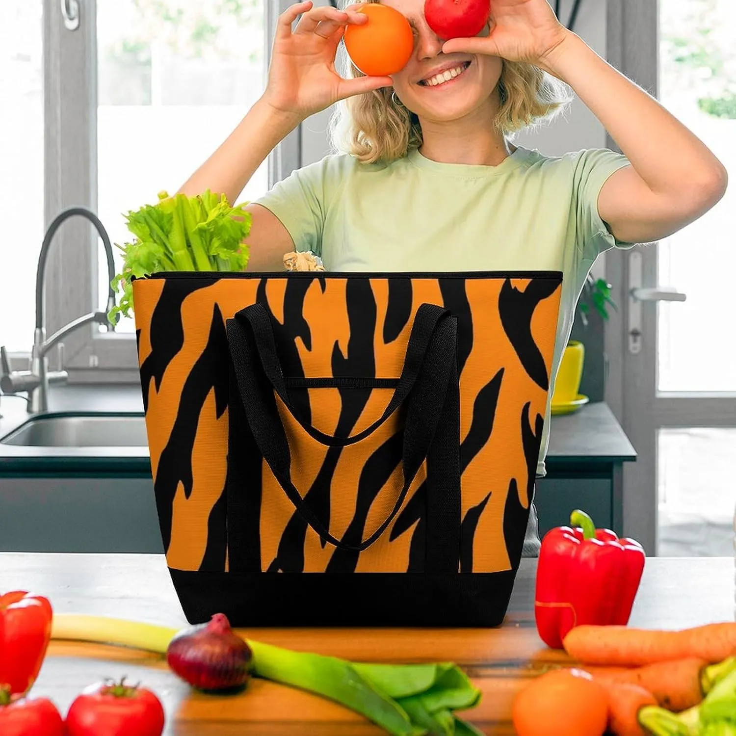 Women's Spacious Thermal Shoulder Bag Stylish Insulated Shopping Tote