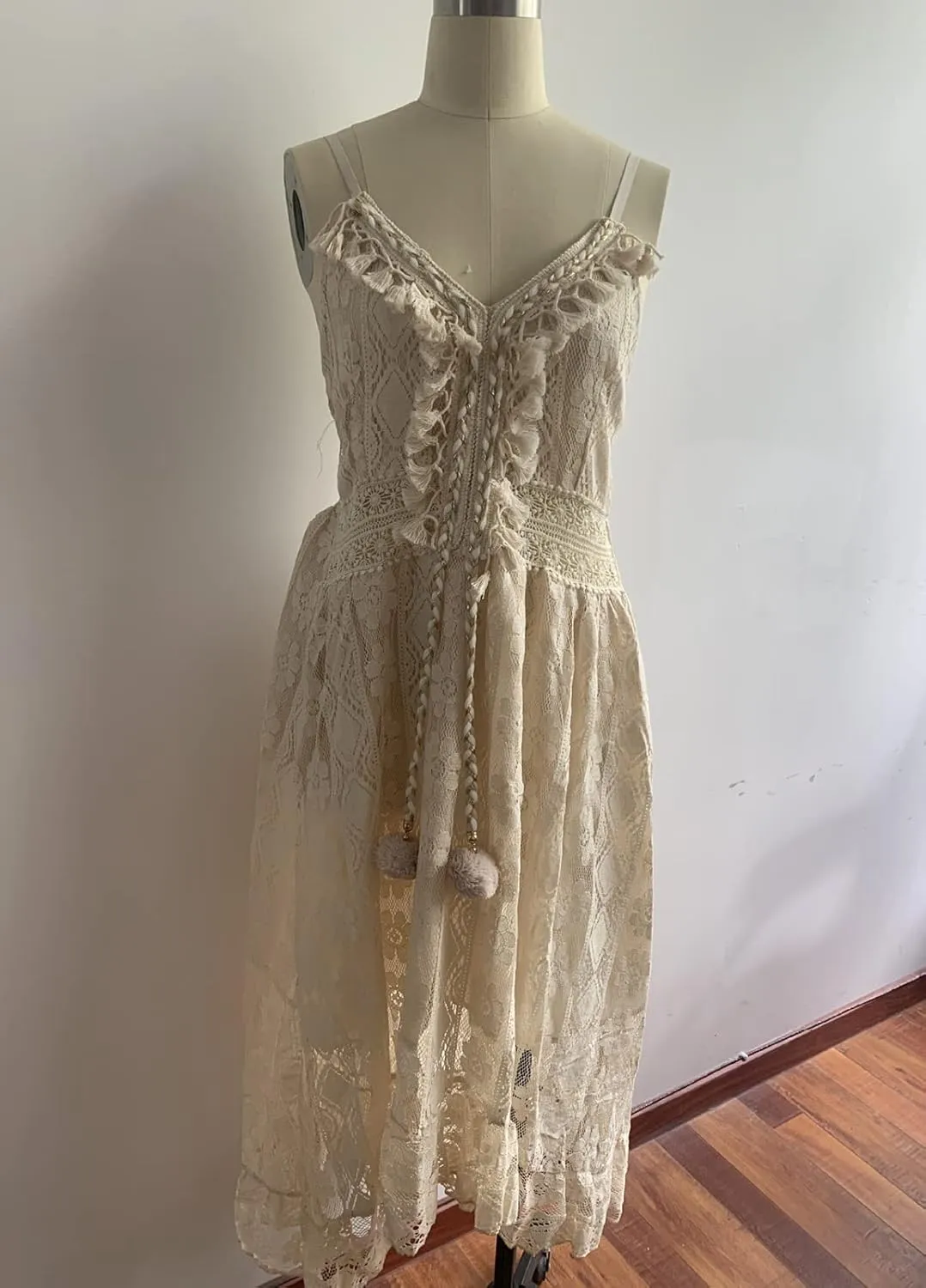 Women's Summer Lace Floral Dress V Neck Spaghetti Strap Sleeveless Bohemian Beach Casual Maxi Long Dress Sundress